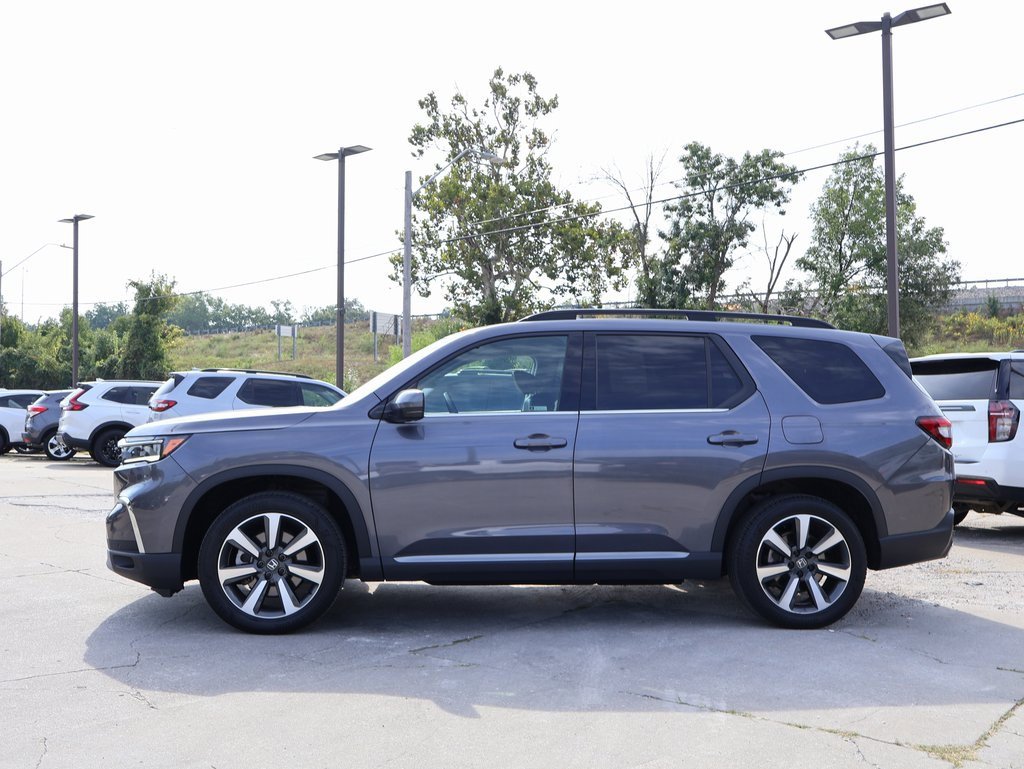 Certified 2023 Honda Pilot Elite image 4