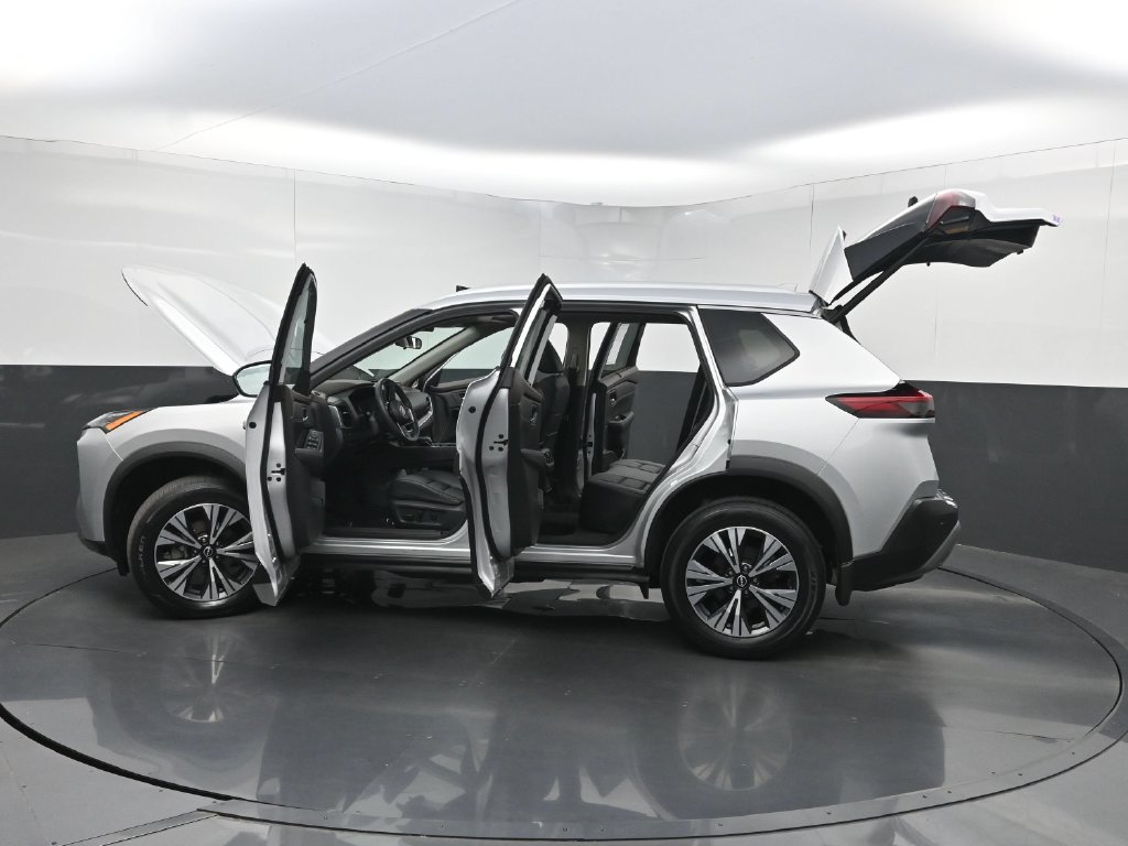 Used 2023 Nissan Rogue SV w/ SV Premium B Package FWD image 35