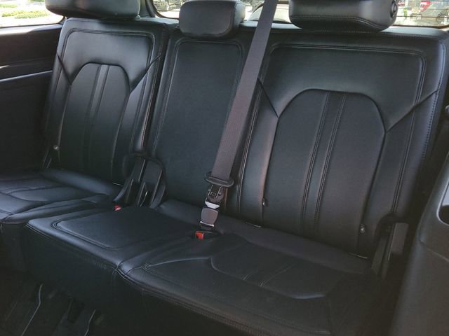Used 2021 Ford Expedition Limited AWD/4WD image 8