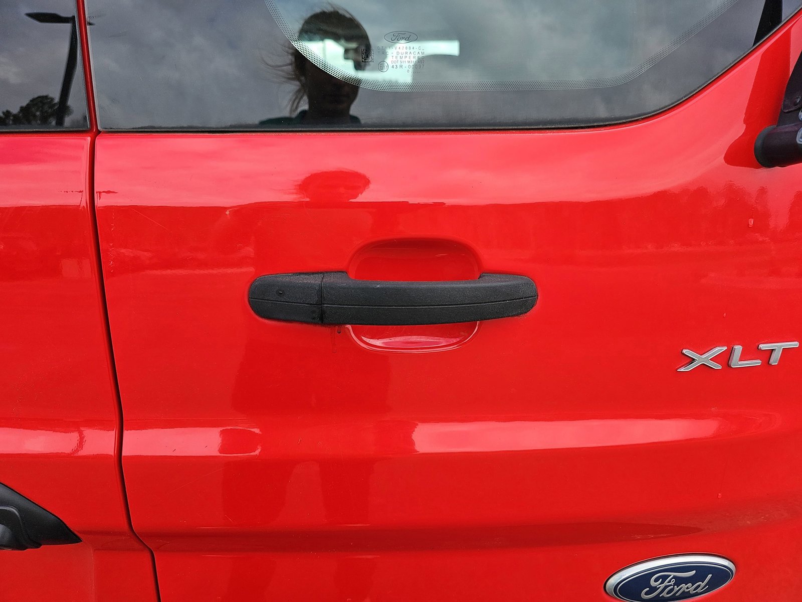 Used 2021 Ford Transit Connect XLT image 14