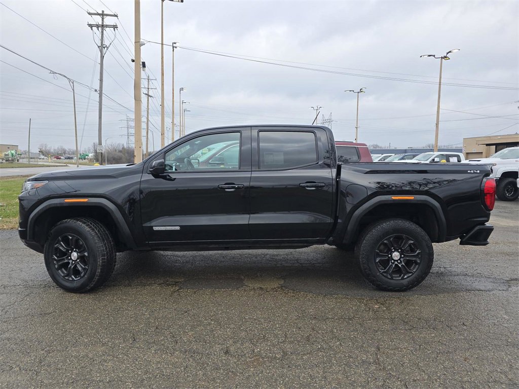 Used 2023 GMC Canyon Elevation image 14