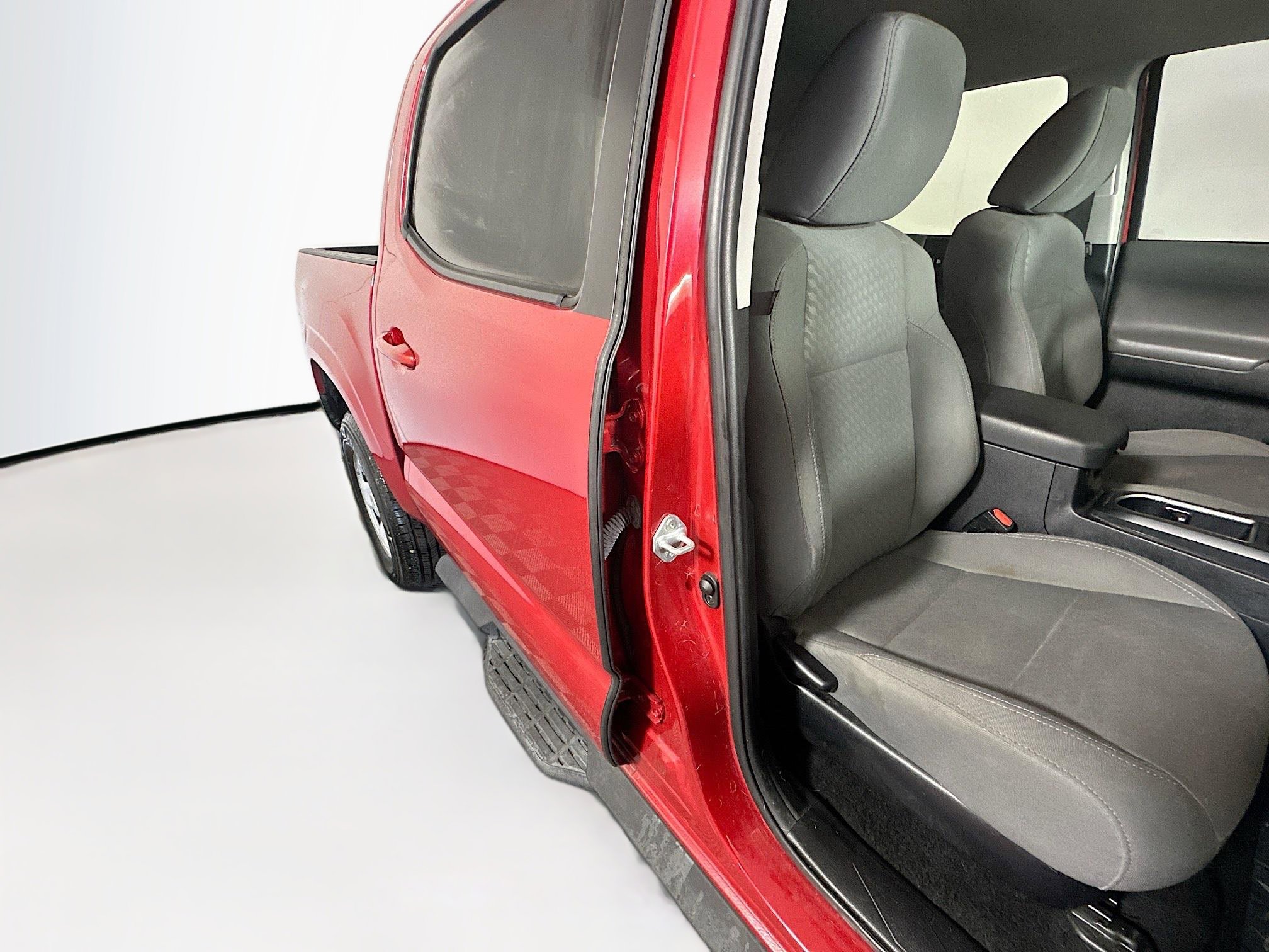 Used 2021 Toyota Tacoma SR w/ SR Convenience Package RWD image 27