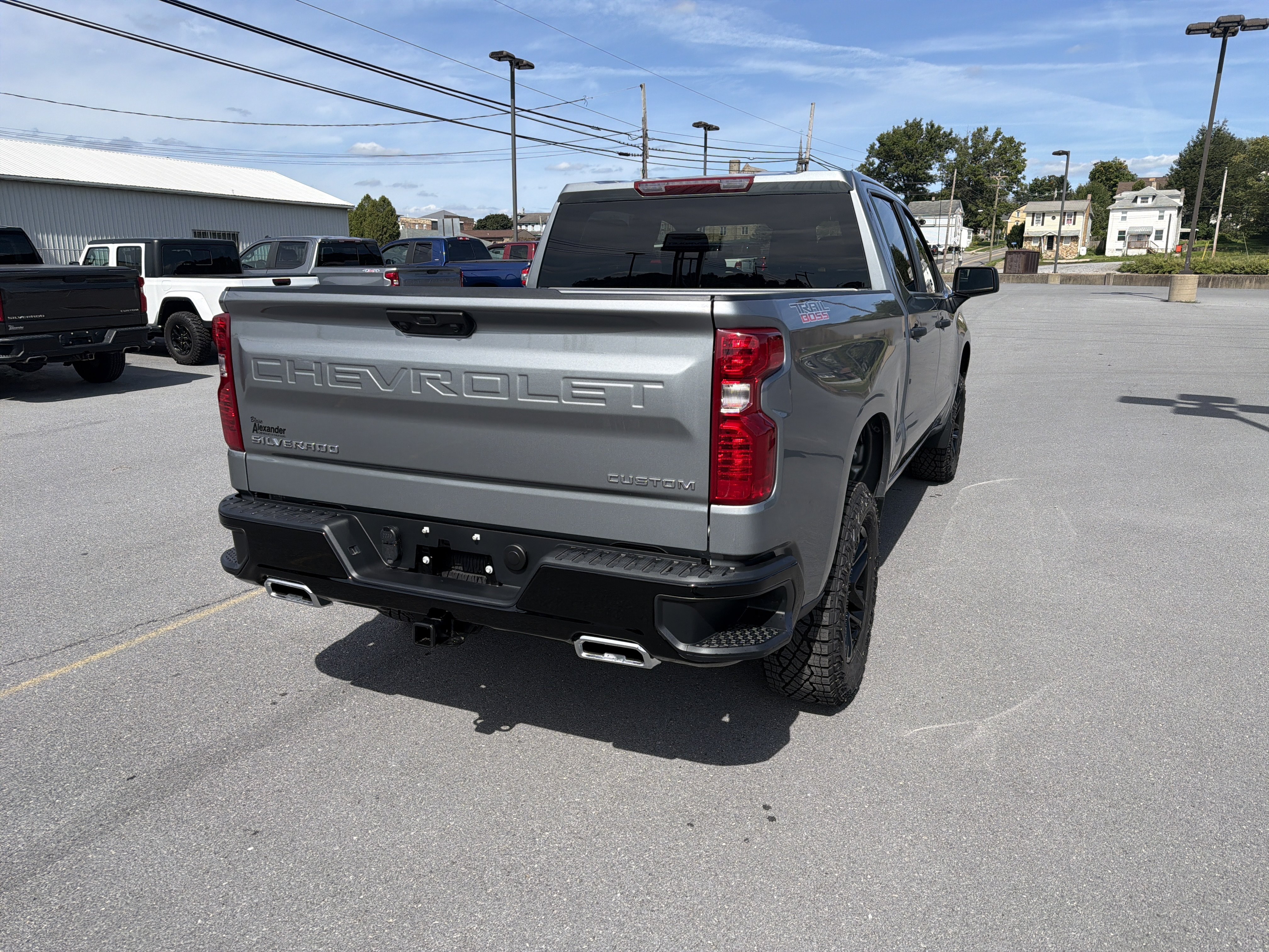 New 2026 Chevrolet Silverado 1500 Custom Trail Boss w/ LPO, Dark Essentials Package AWD/4WD image 3