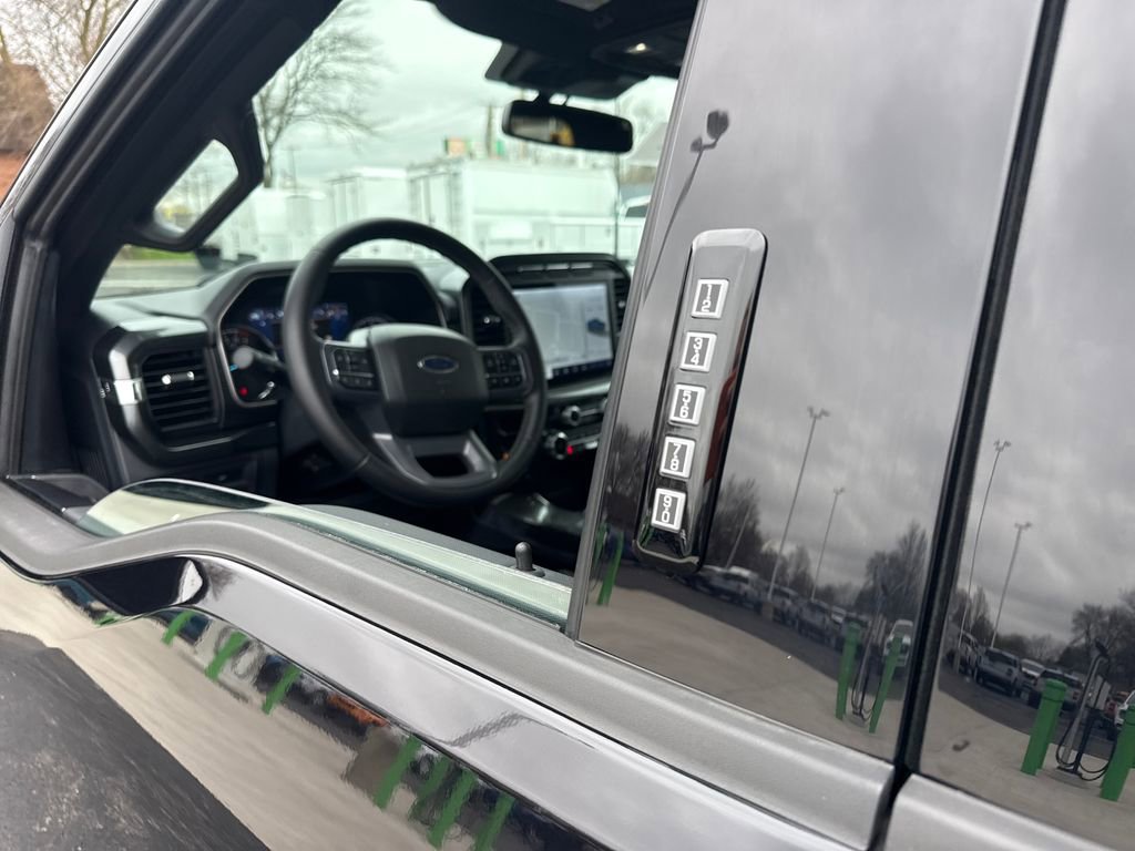 Used 2023 Ford F150 XLT w/ Equipment Group 302A High image 17