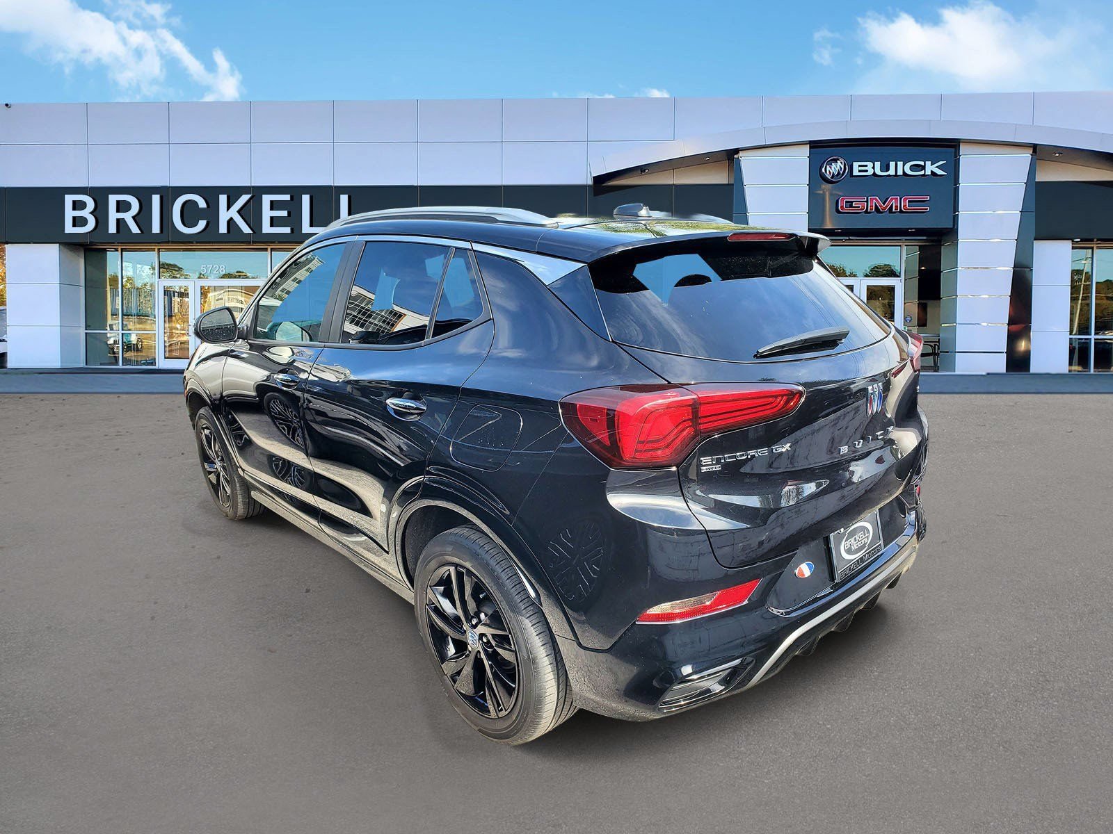 Used 2024 Buick Encore GX Sport Touring AWD/4WD video 4