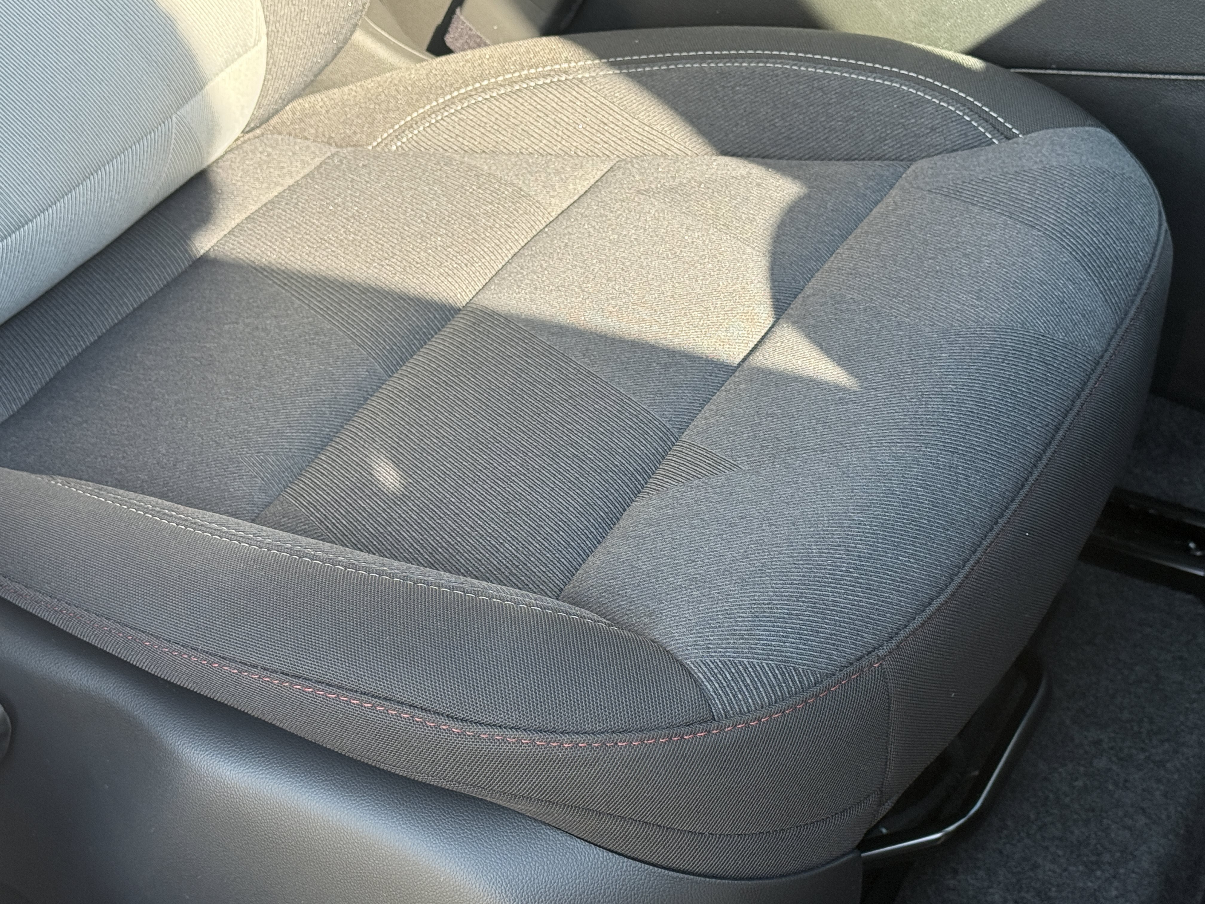 New 2026 Chevrolet Trax RS w/ Driver Confidence Package FWD image 22
