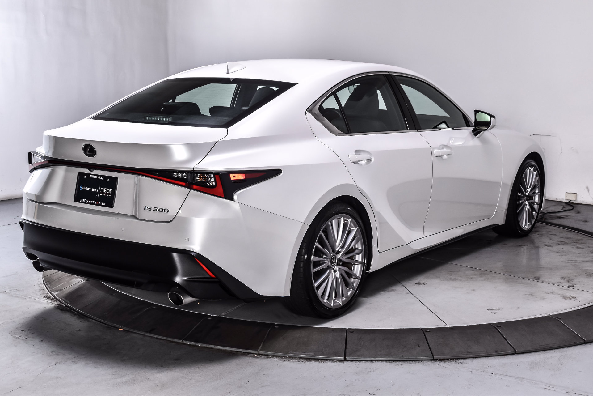 Used 2023 Lexus IS 300 w/ Premium Package RWD image 6