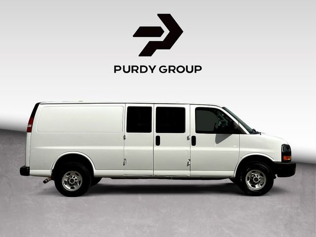 Used 2022 GMC Savana 3500 Extended w/ Driver Convenience Package image 9
