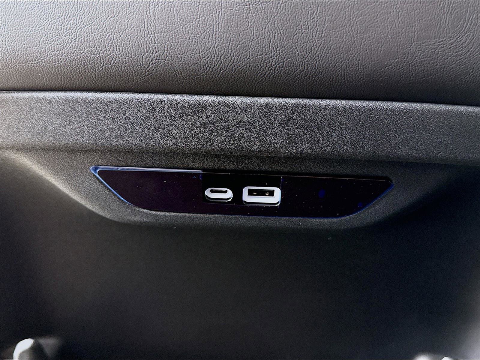 New 2026 Chrysler Pacifica Select image 27