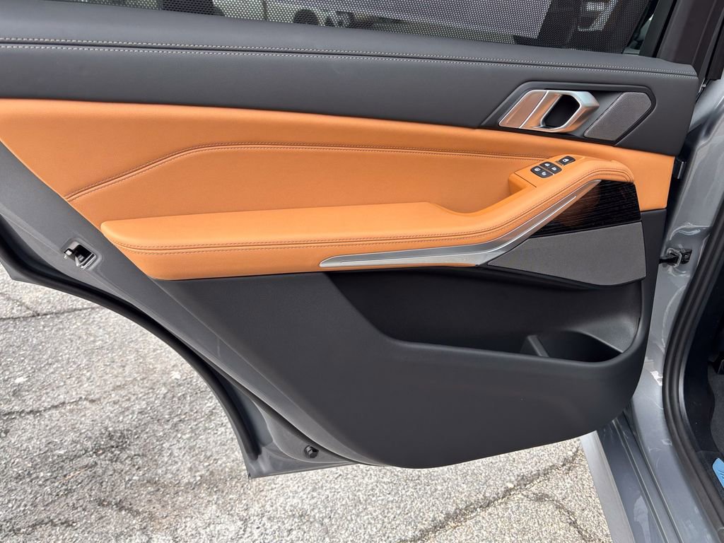 New 2026 BMW X7 xDrive40i image 31