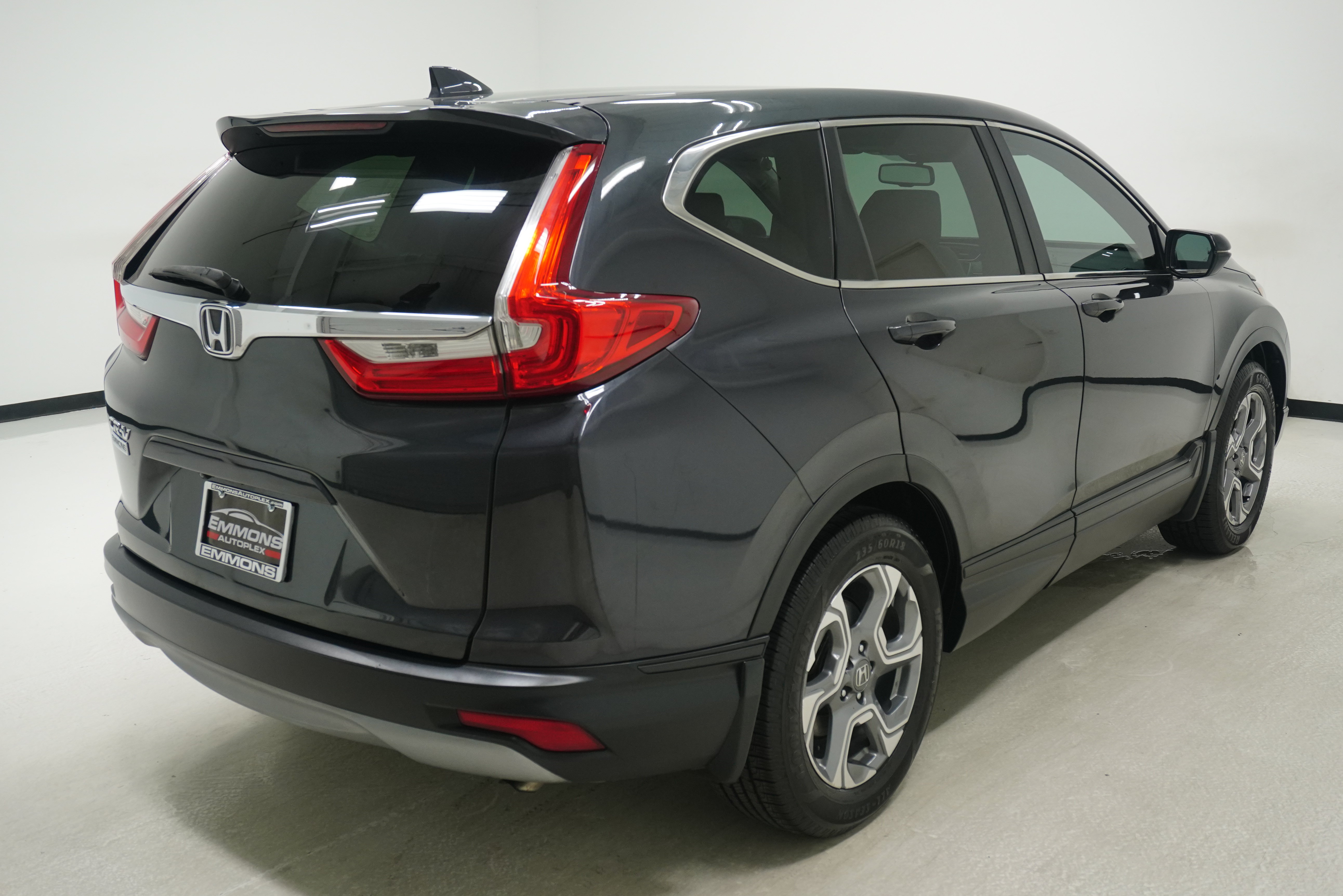 Used 2017 Honda CR-V EX-L image 4