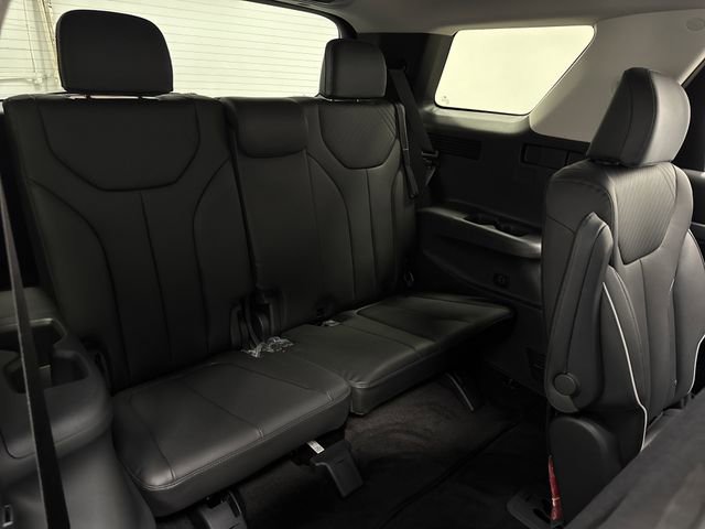 Used 2025 Hyundai Palisade SEL image 33