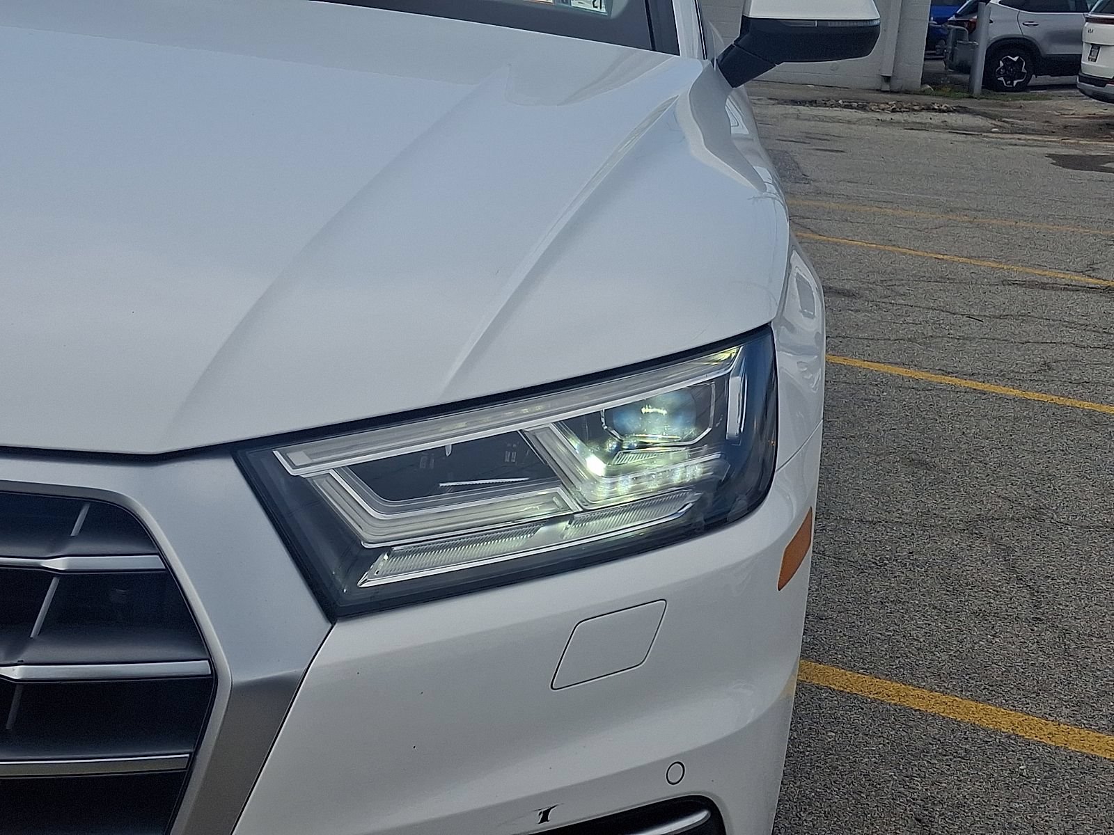 Used 2020 Audi Q5 2.0T Premium Plus w/ Premium Plus Package AWD/4WD image 9
