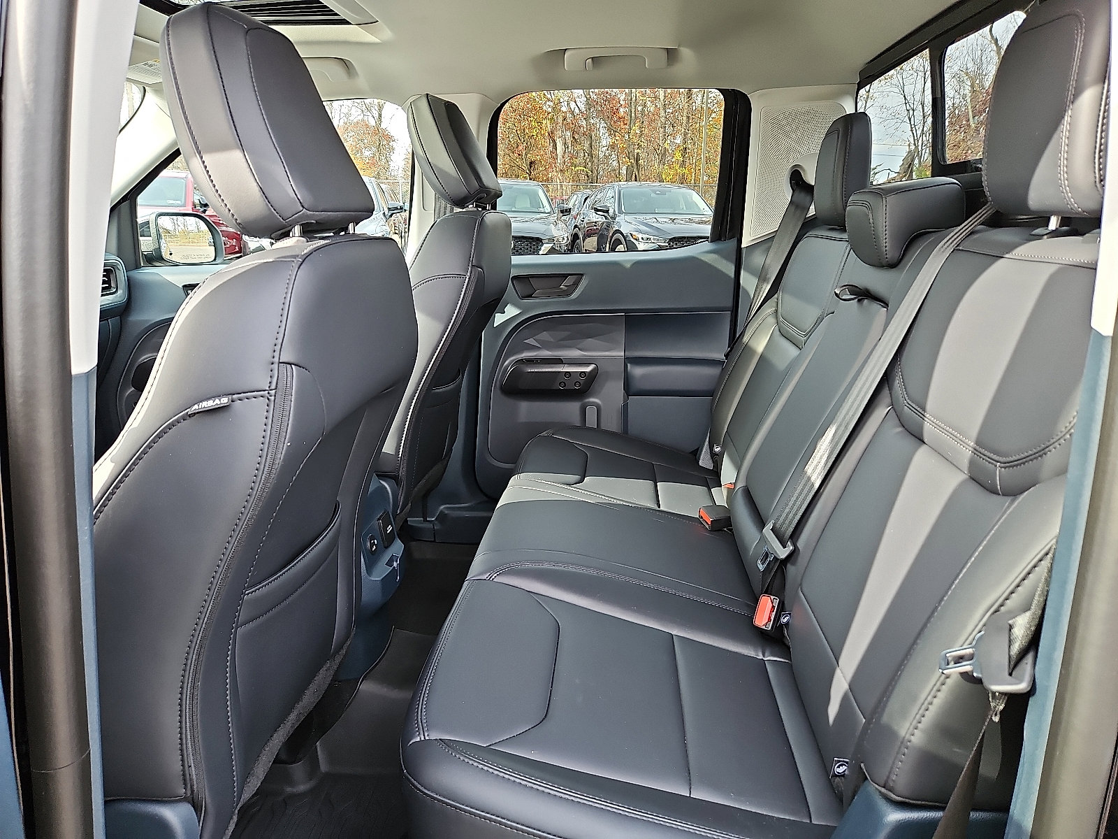 Used 2024 Ford Maverick Lariat w/ Black Appearance Package image 9