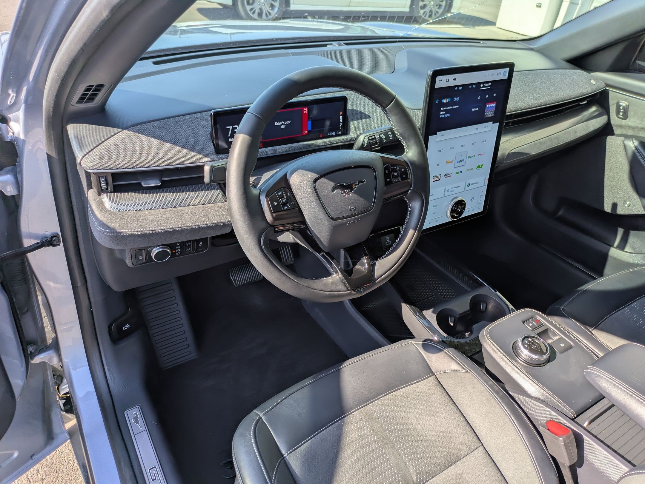 Used 2022 Ford Mustang Mach-E GT w/ GT Performance Edition AWD/4WD image 17