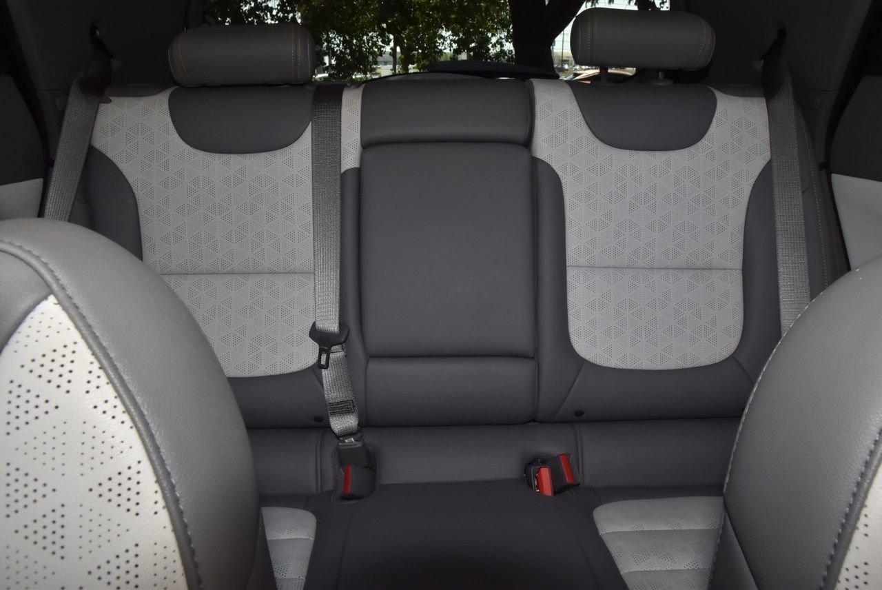 Used 2023 Chevrolet Bolt EUV Premier w/ Sun & Sound Package FWD image 19