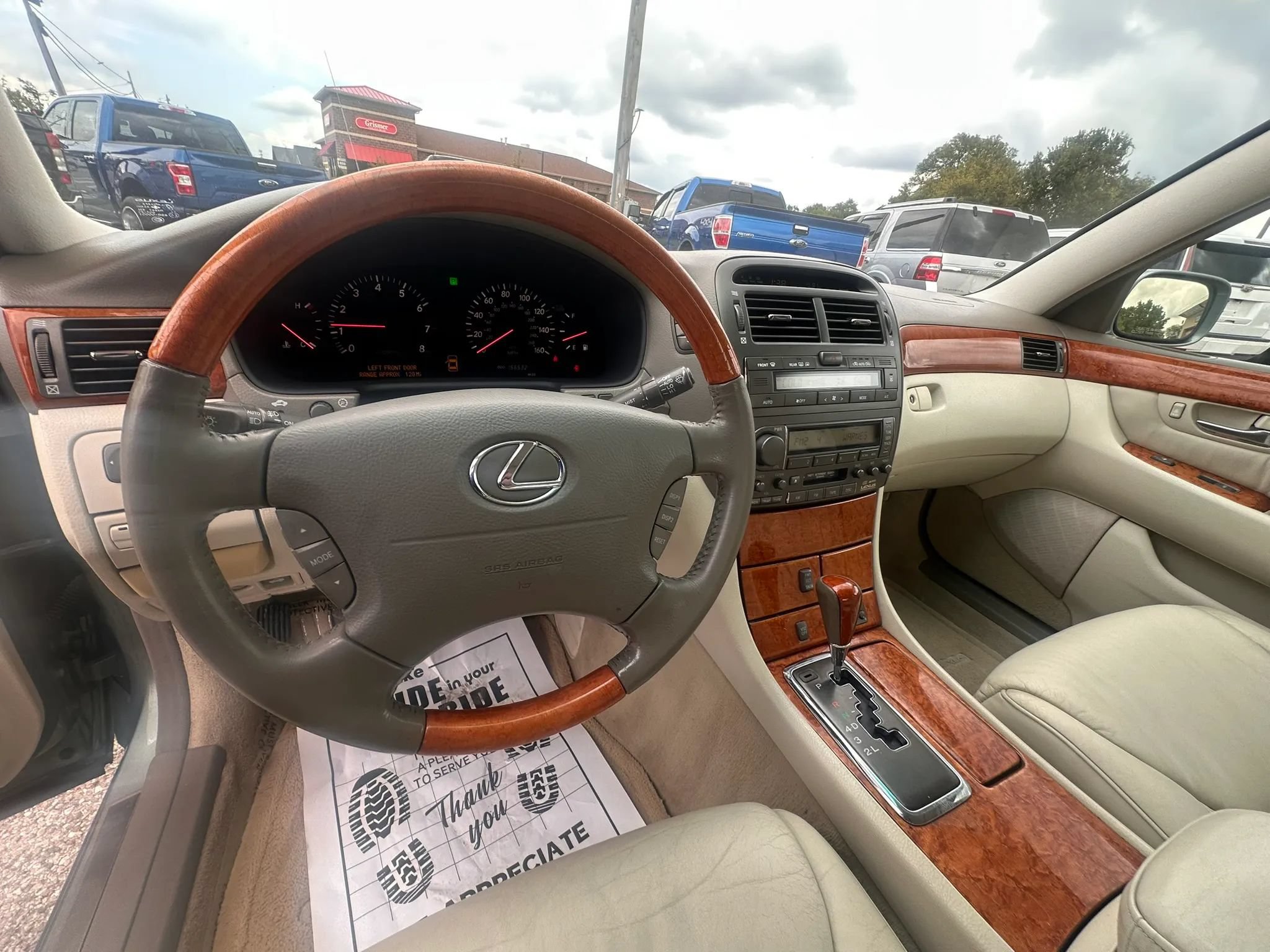 Used 2001 Lexus LS 430 RWD image 23
