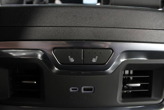 New 2026 GMC Sierra 1500 SLT image 20