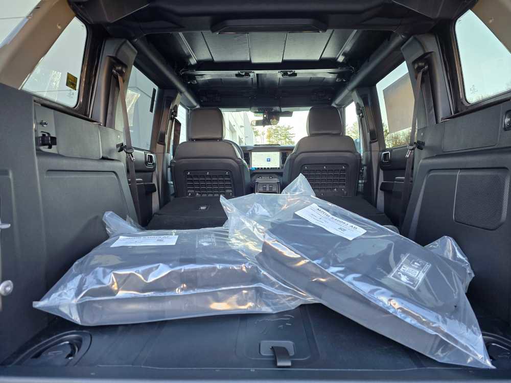 New 2026 Ford Bronco Badlands image 25