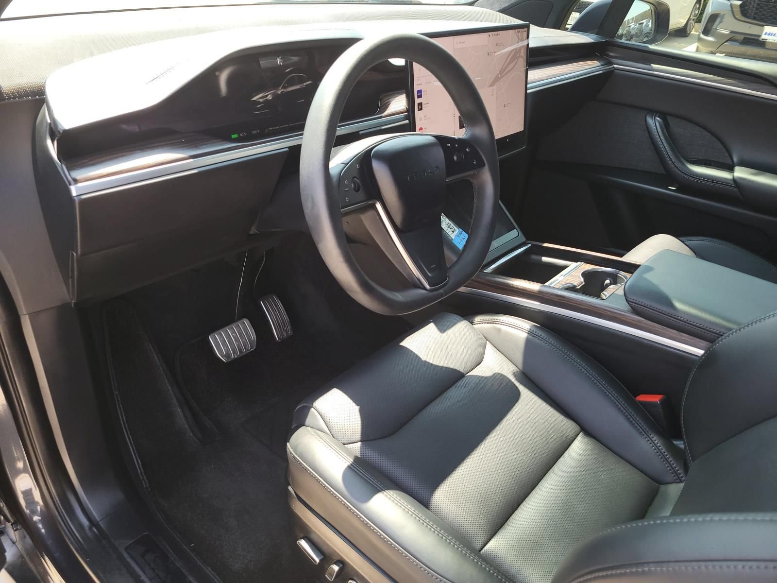 Used 2024 Tesla Model X AWD/4WD image 26