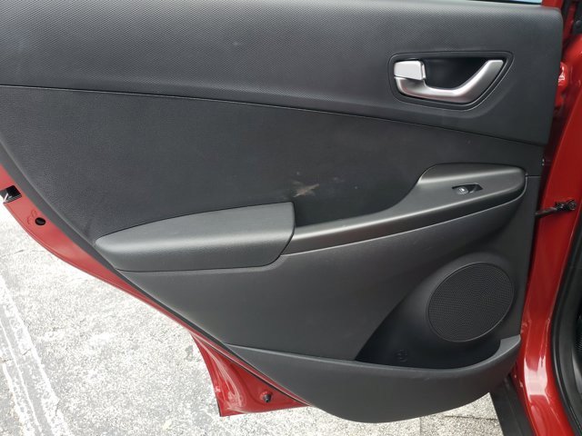 Used 2023 Hyundai Kona SEL w/ Convenience Package image 19