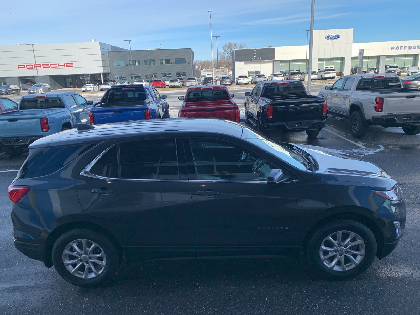 Used 2019 Chevrolet Equinox LT image 4