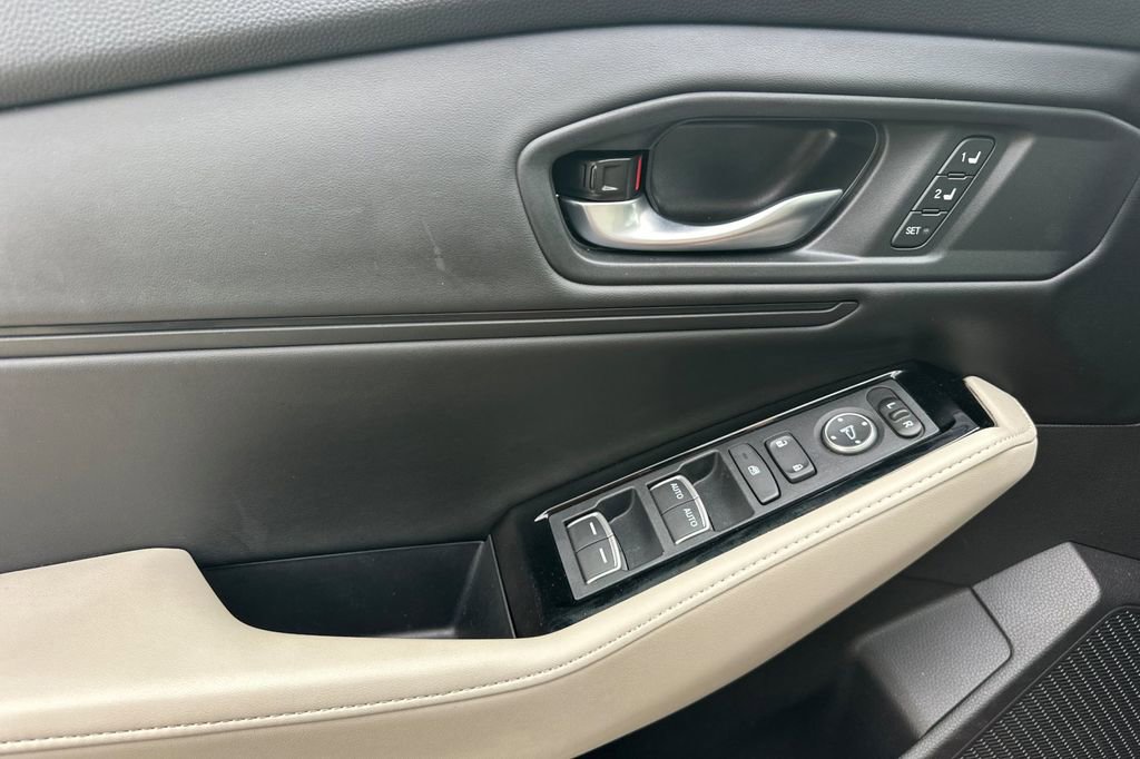 Certified 2024 Honda Accord Touring image 11
