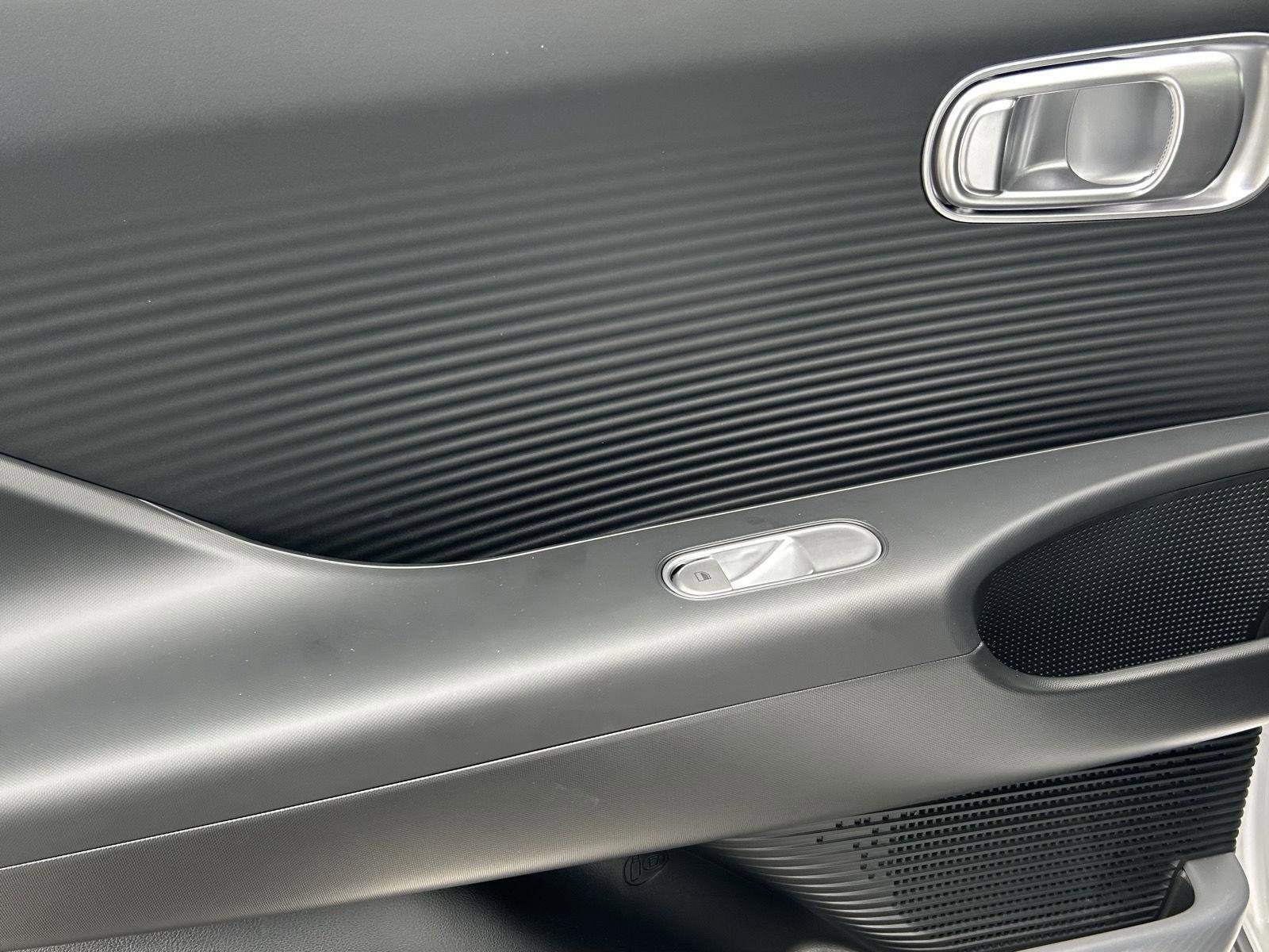 Certified 2023 Hyundai Ioniq 6 SE image 16