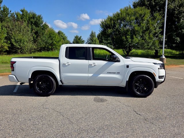 New 2027 Nissan Frontier SV w/ SV Convenience Package RWD image 13