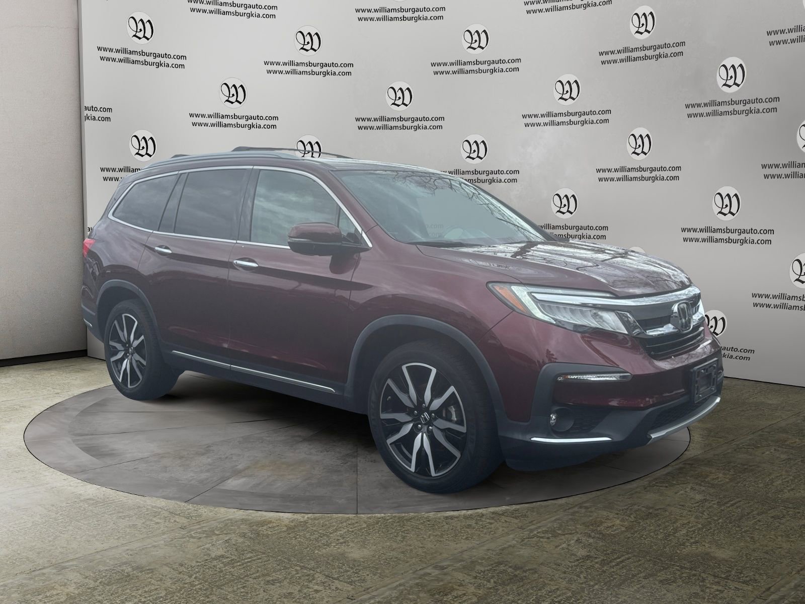 Used 2020 Honda Pilot Touring image 7