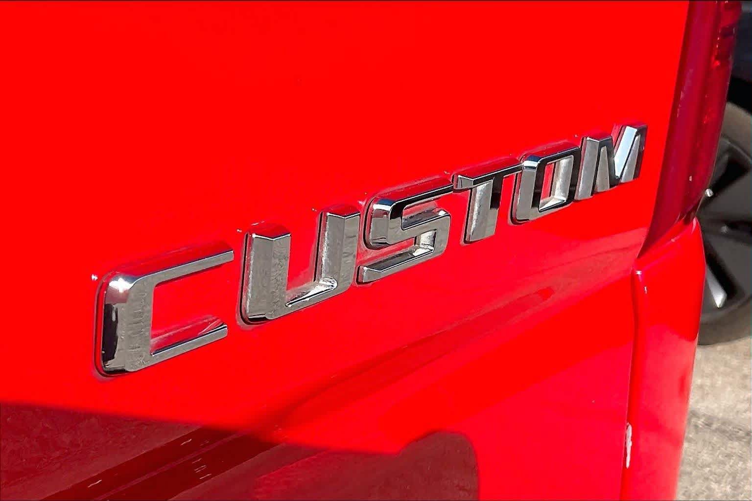 Used 2024 Chevrolet Silverado 1500 Custom RWD image 10
