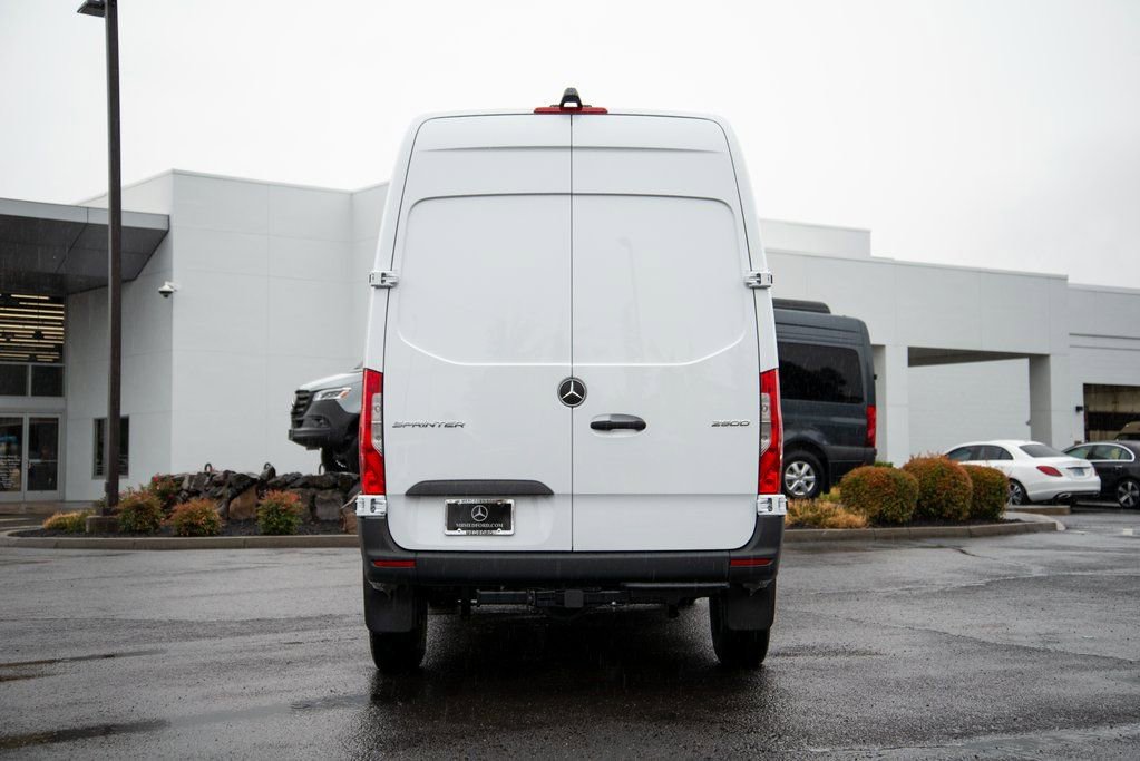 New 2026 Mercedes-Benz Sprinter 2500 image 4