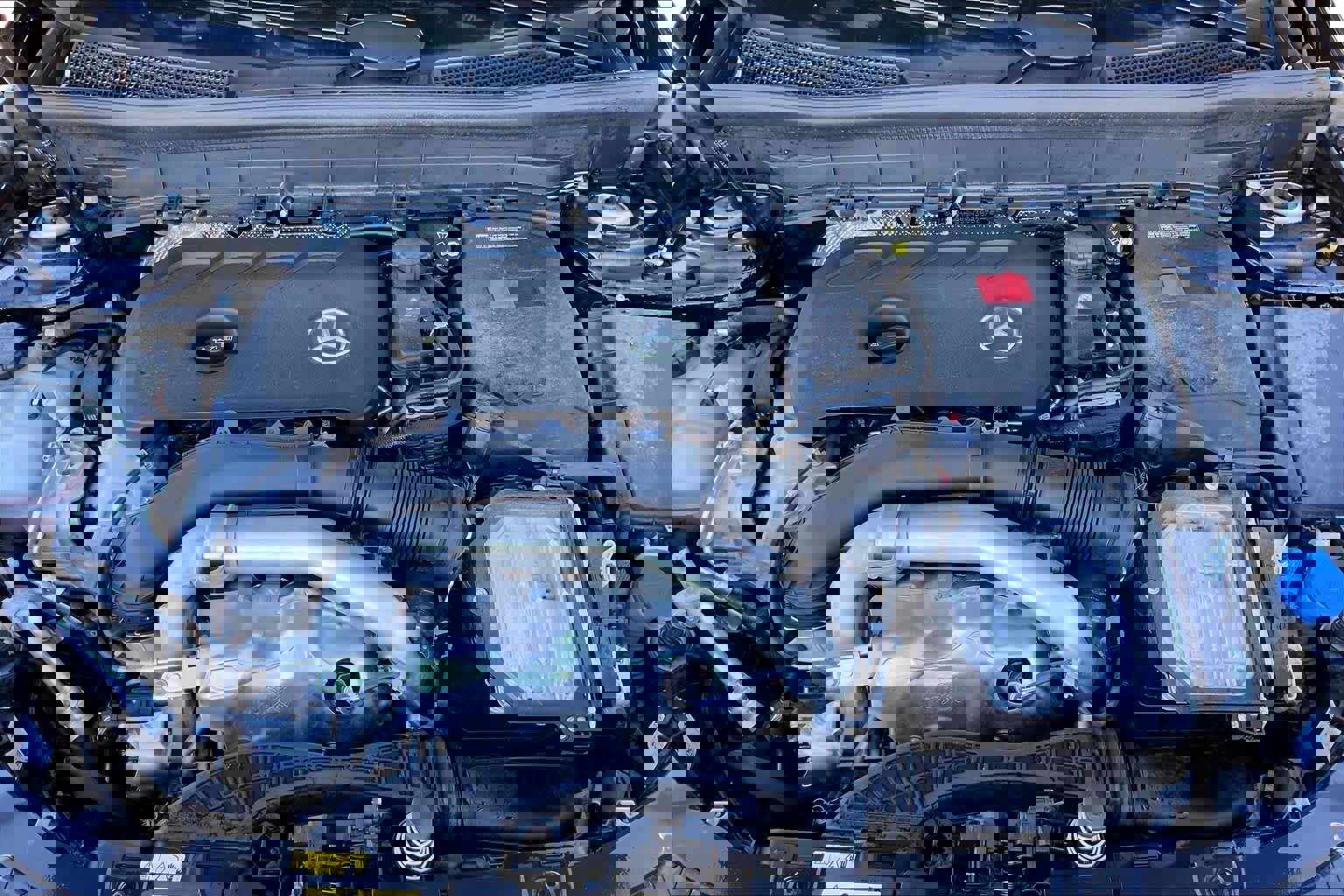 Used 2025 Mercedes-Benz GLB 250 GLB 250 image 31