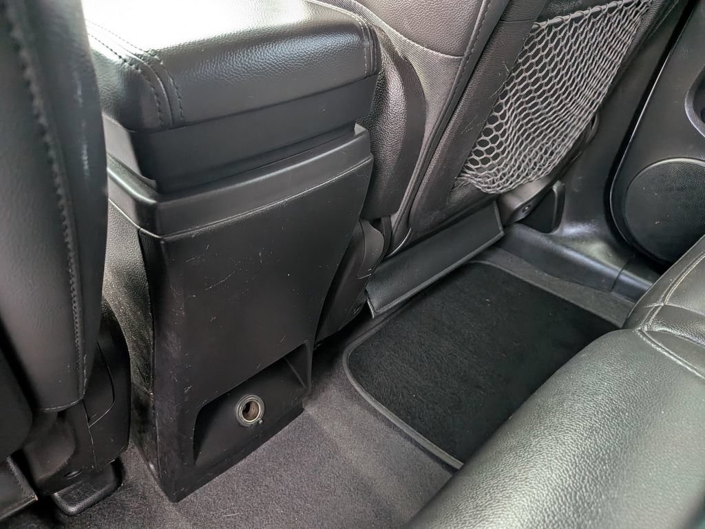Used 2012 Chevrolet Captiva Sport LT w/ Convenience Package FWD image 34