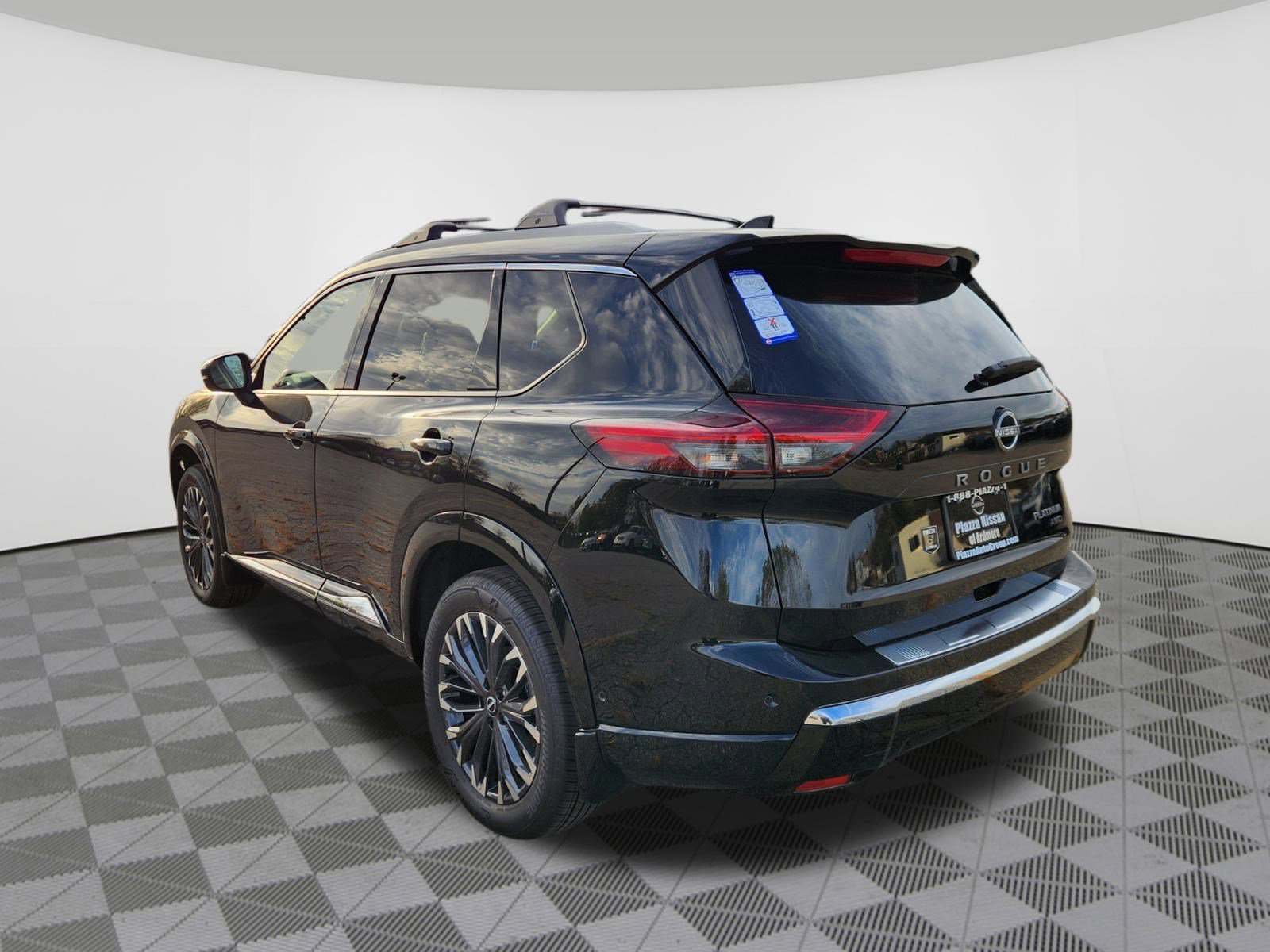 New 2026 Nissan Rogue Platinum w/ Platinum Premium Package image 3