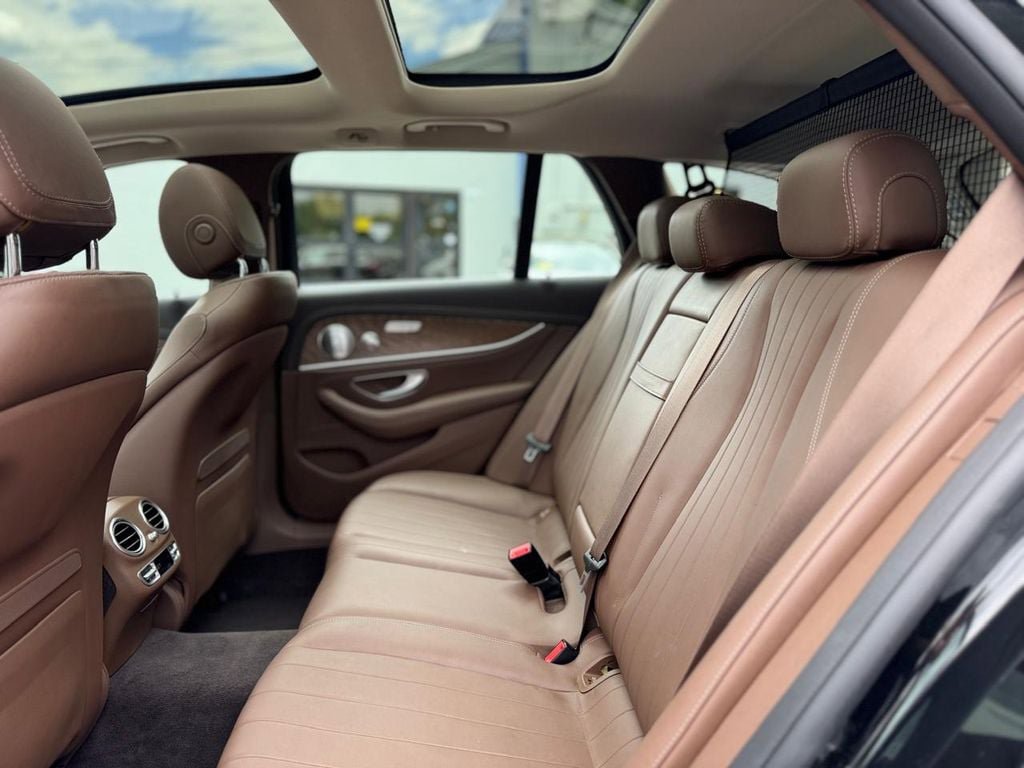 Used 2020 Mercedes-Benz E 450 4MATIC Wagon image 26