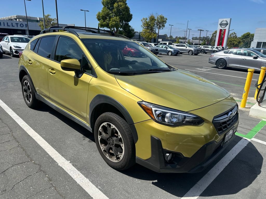 Used 2021 Subaru Crosstrek 2.0i Premium w/ Moonroof Package AWD/4WD image 4