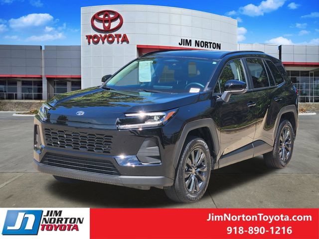 Used 2026 Toyota RAV4 XLE Premium FWD image 4