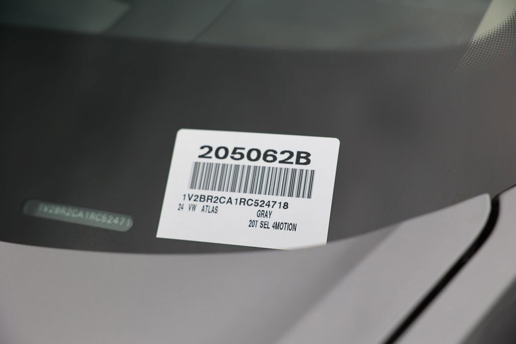 Used 2024 Volkswagen Atlas SEL AWD/4WD image 41