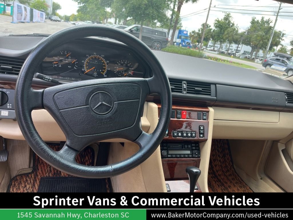 Used 1995 Mercedes-Benz E 320 Convertible image 14