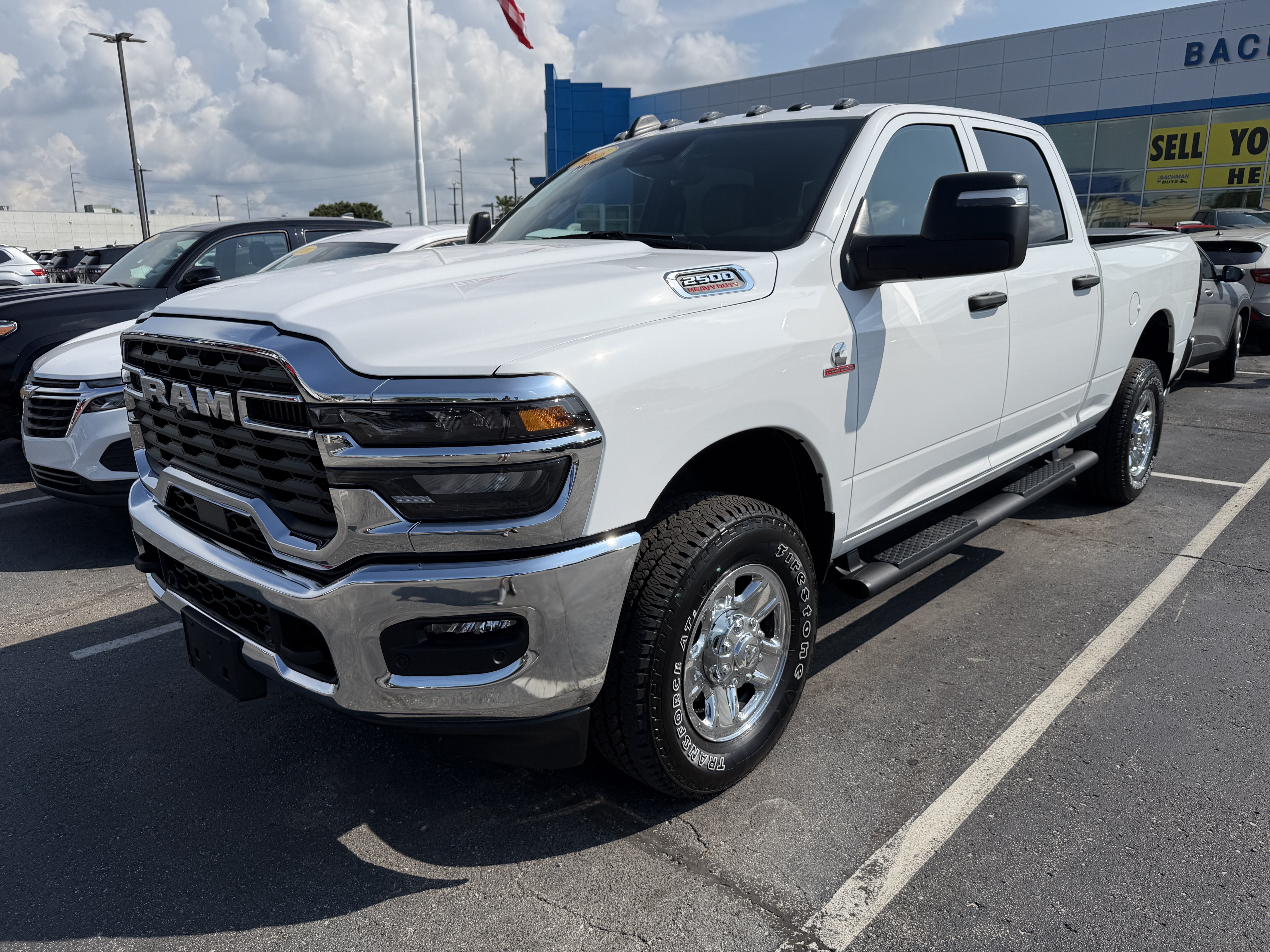 Used 2025 RAM 2500 Tradesman AWD/4WD image 4