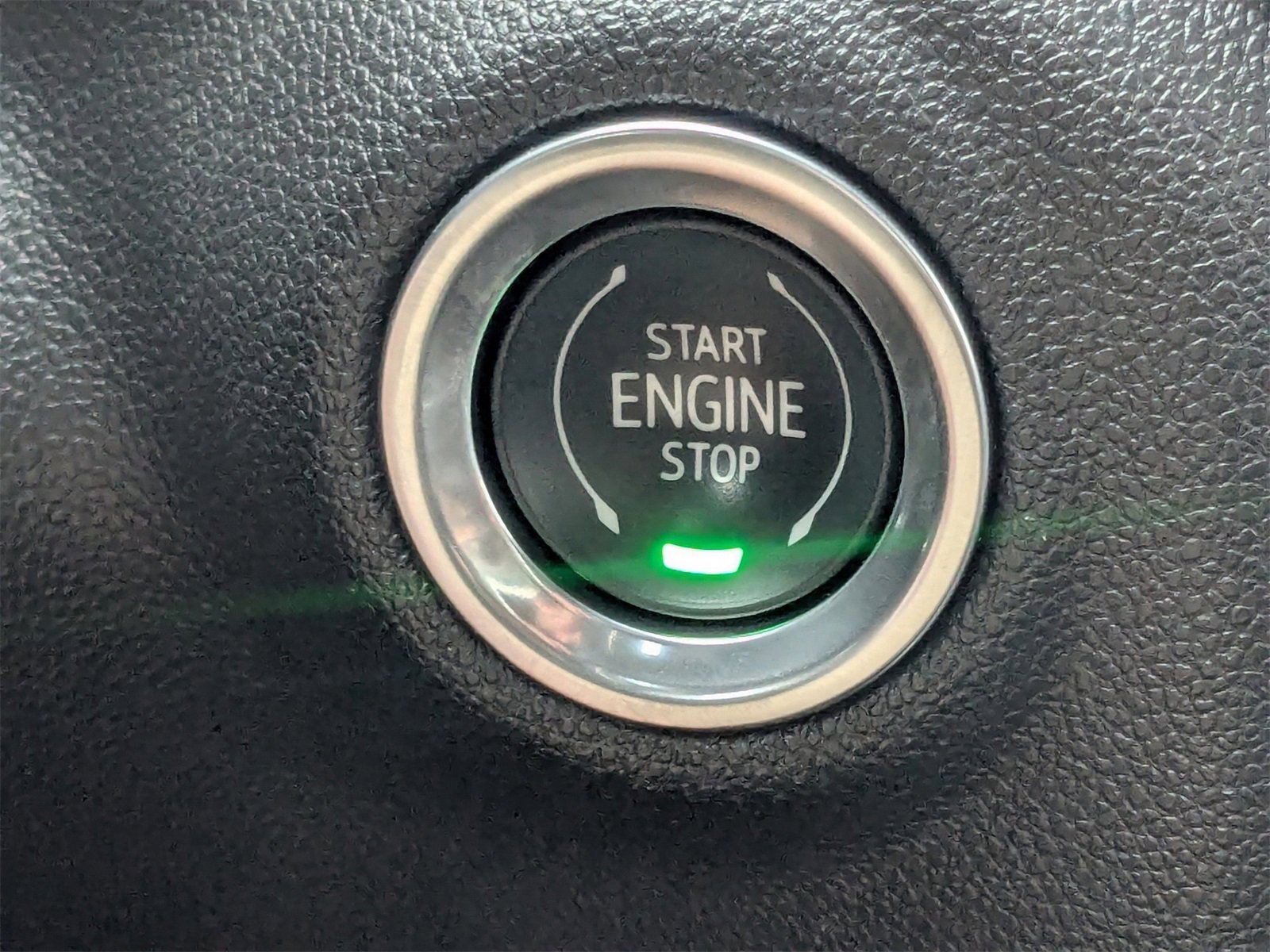 Used 2022 GMC Sierra 1500 SLT w/ SLT Premium Plus Package image 32