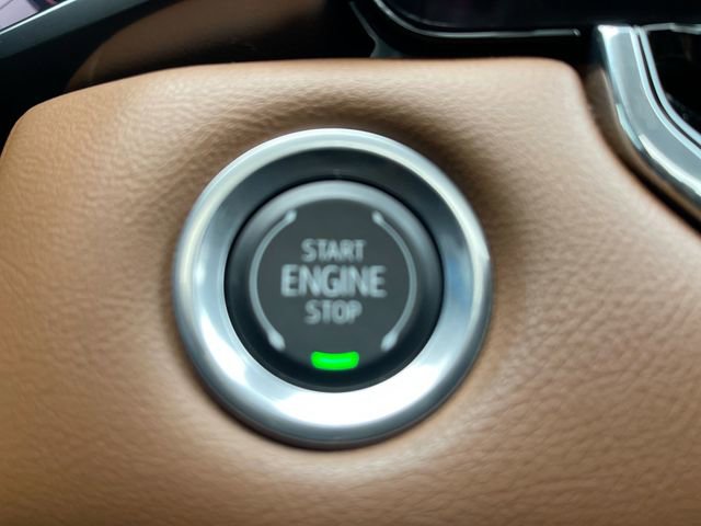 Used 2024 GMC Canyon AT4 image 16