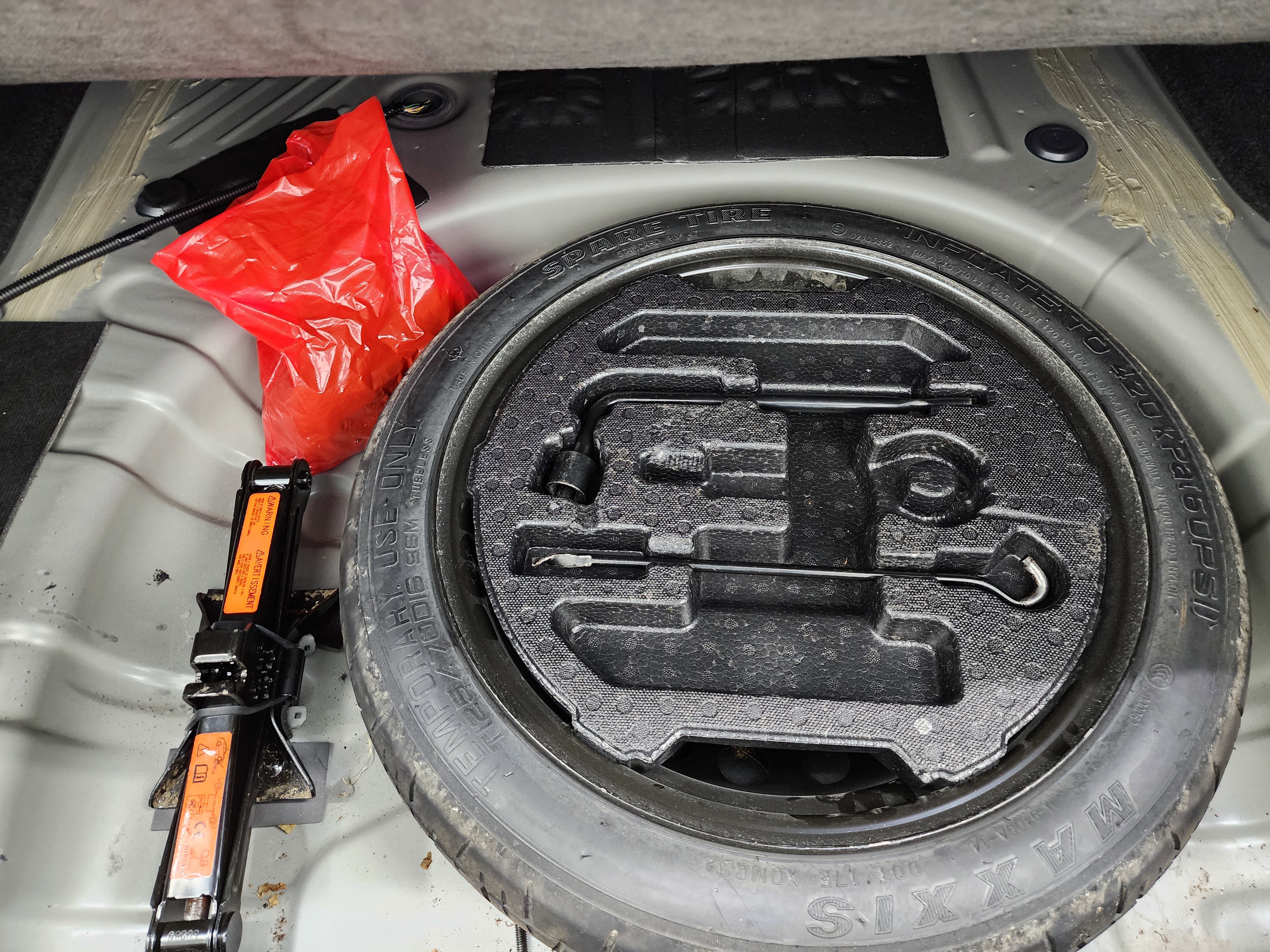 Used 2023 Nissan Sentra SV image 30