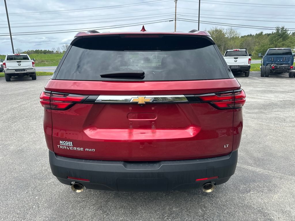 Used 2023 Chevrolet Traverse LT AWD/4WD image 4