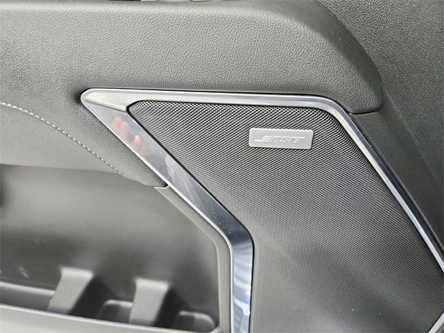 Used 2023 GMC Sierra 1500 SLT w/ SLT Premium Package image 31