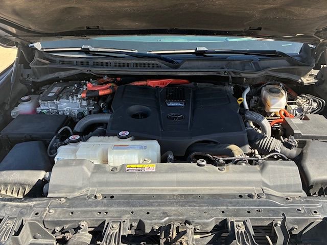 Used 2024 Toyota Tundra Platinum image 6