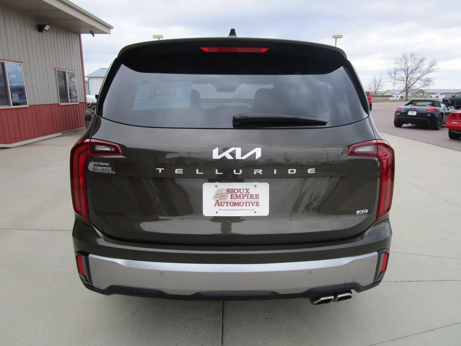 Used 2025 Kia Telluride S AWD/4WD image 8