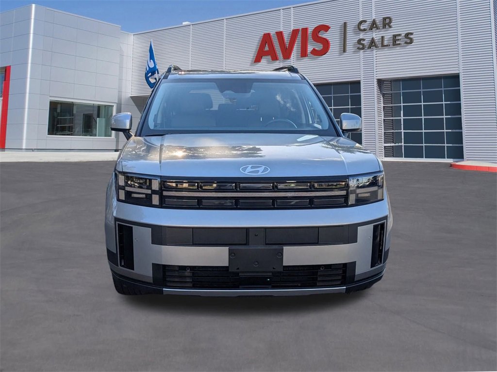 Used 2025 Hyundai Santa Fe Limited image 2