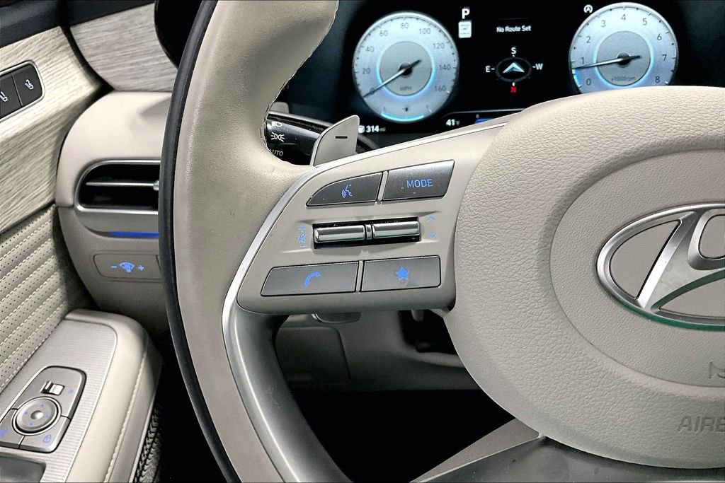 Used 2025 Hyundai Palisade Calligraphy image 24